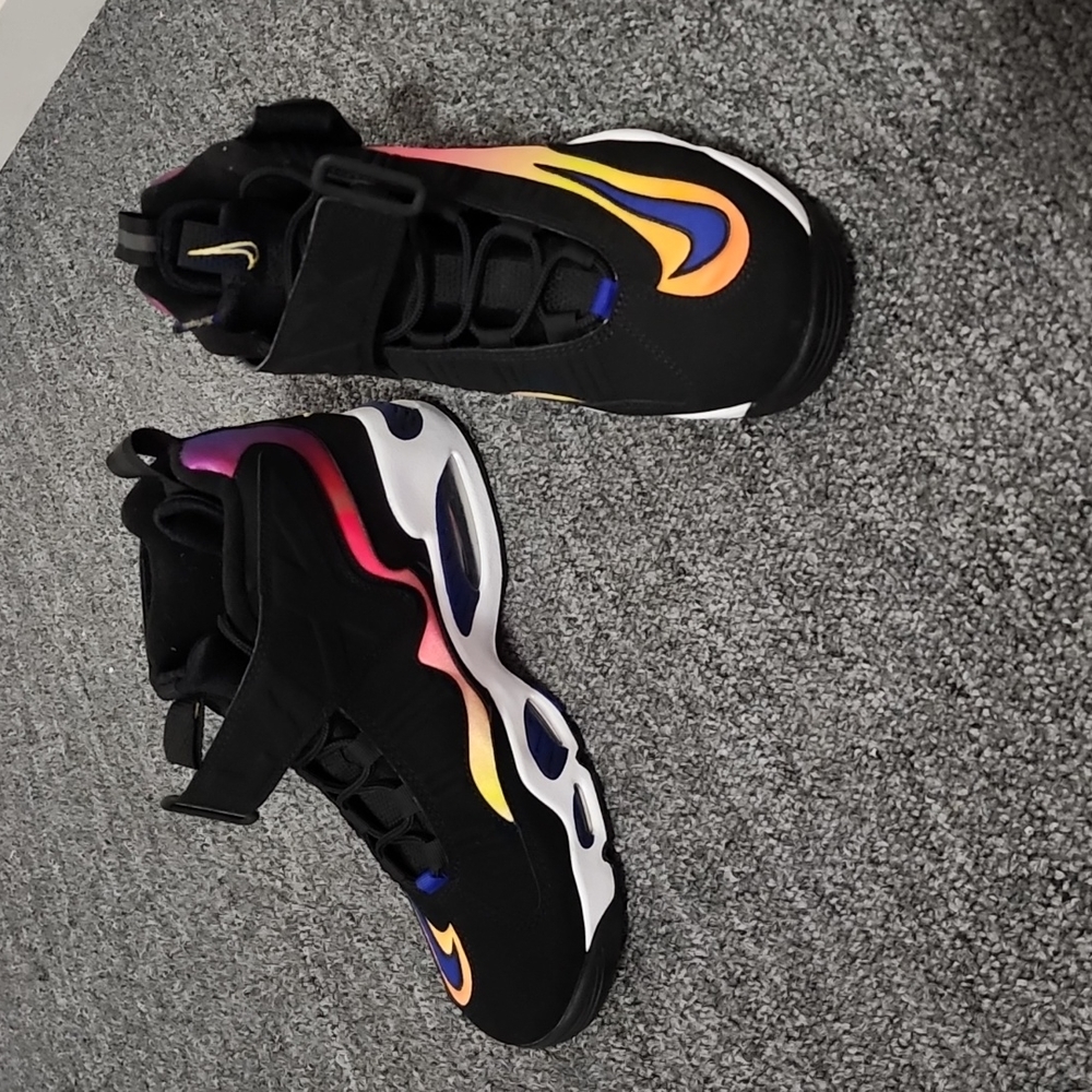 Nike Sneakers